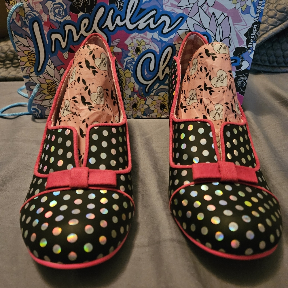 Irregular Choice Hold Up Black Silver NWT Heels 41 Sparkle shine